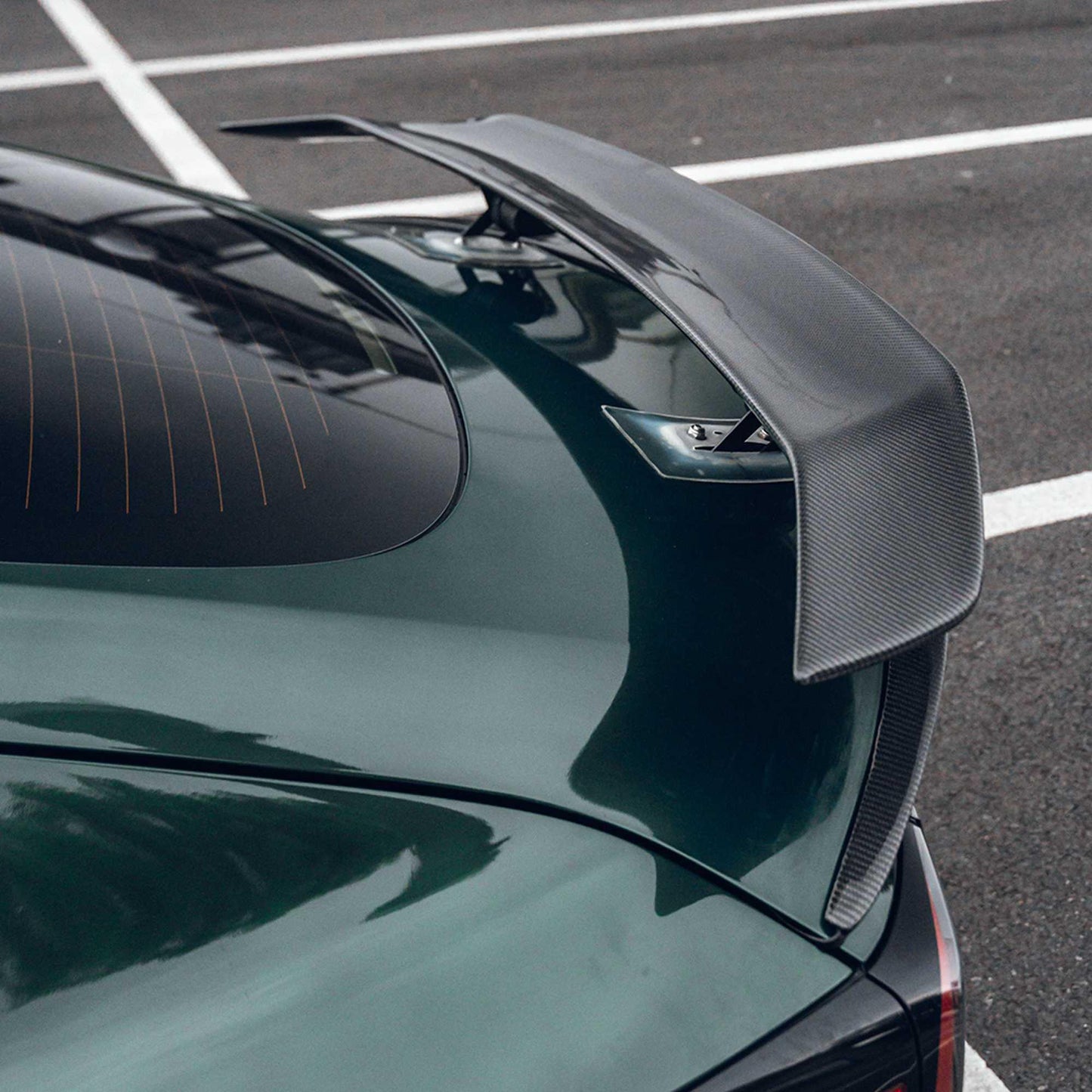 RASTP Carbon Fiber Electric Lift Rear Spoiler Rear Trunk Spoiler for Tesla - RASTP